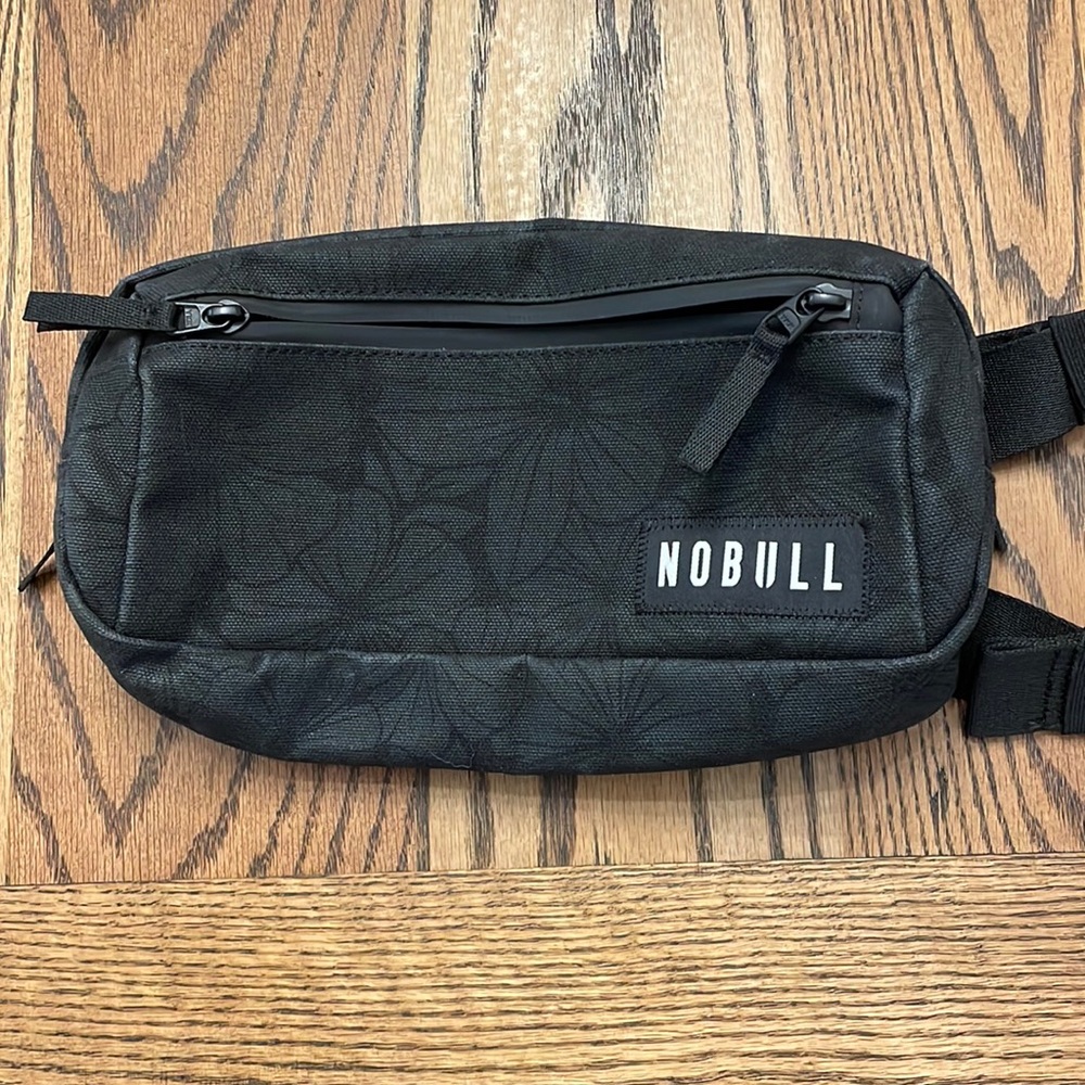 NoBull Crossbody Bag - Black Hibiscus